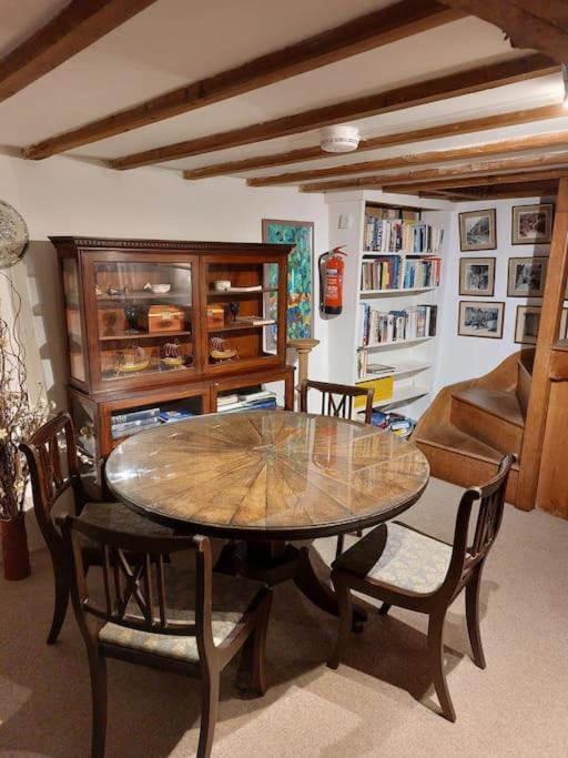 Stable Cottage - Sleeps 6, Near Lulworth Cove ドーチェスター エクステリア 写真