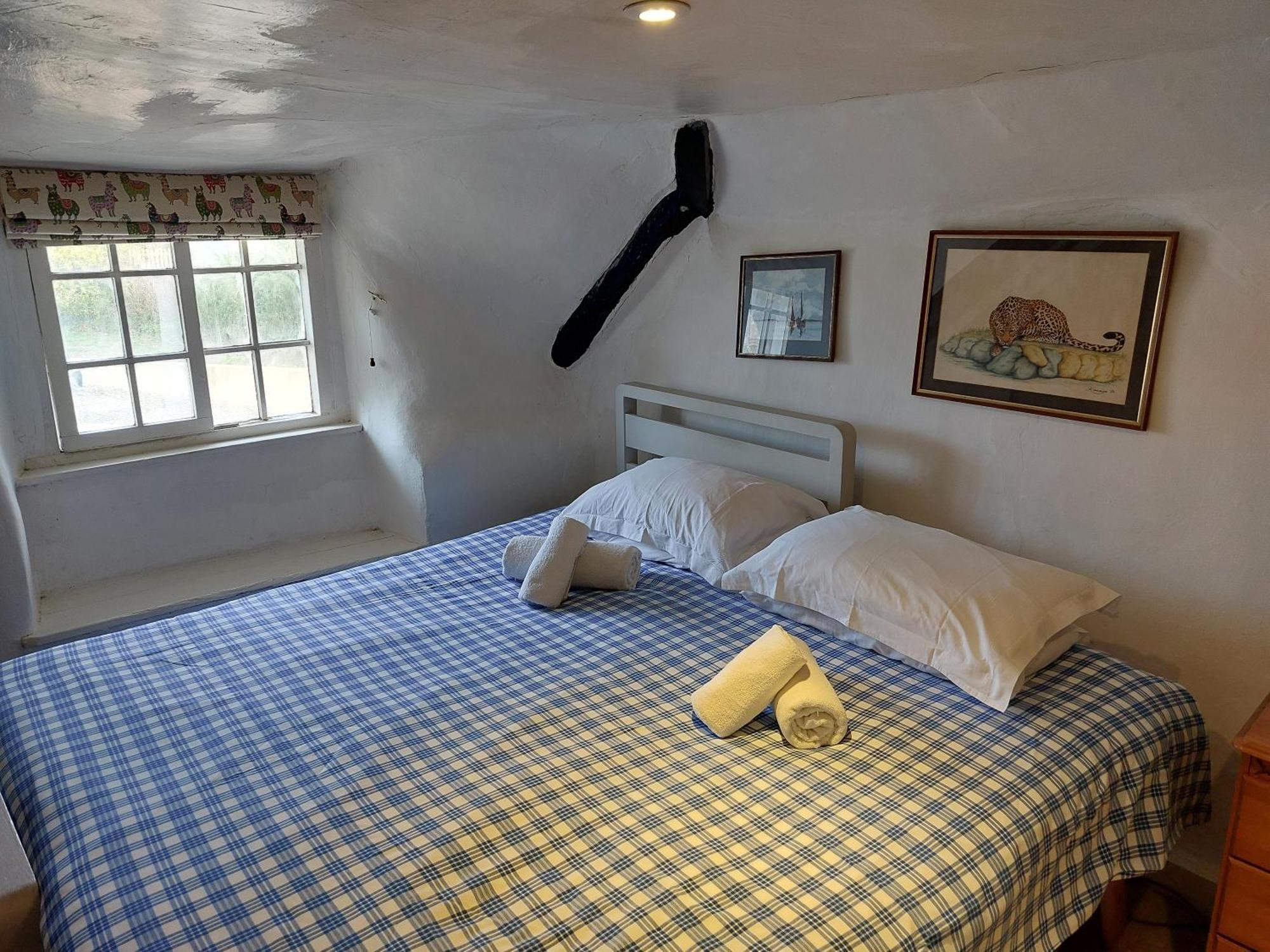 Stable Cottage - Sleeps 6, Near Lulworth Cove ドーチェスター エクステリア 写真